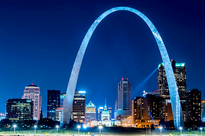 Arch and view of St. Louis, Missouri at night